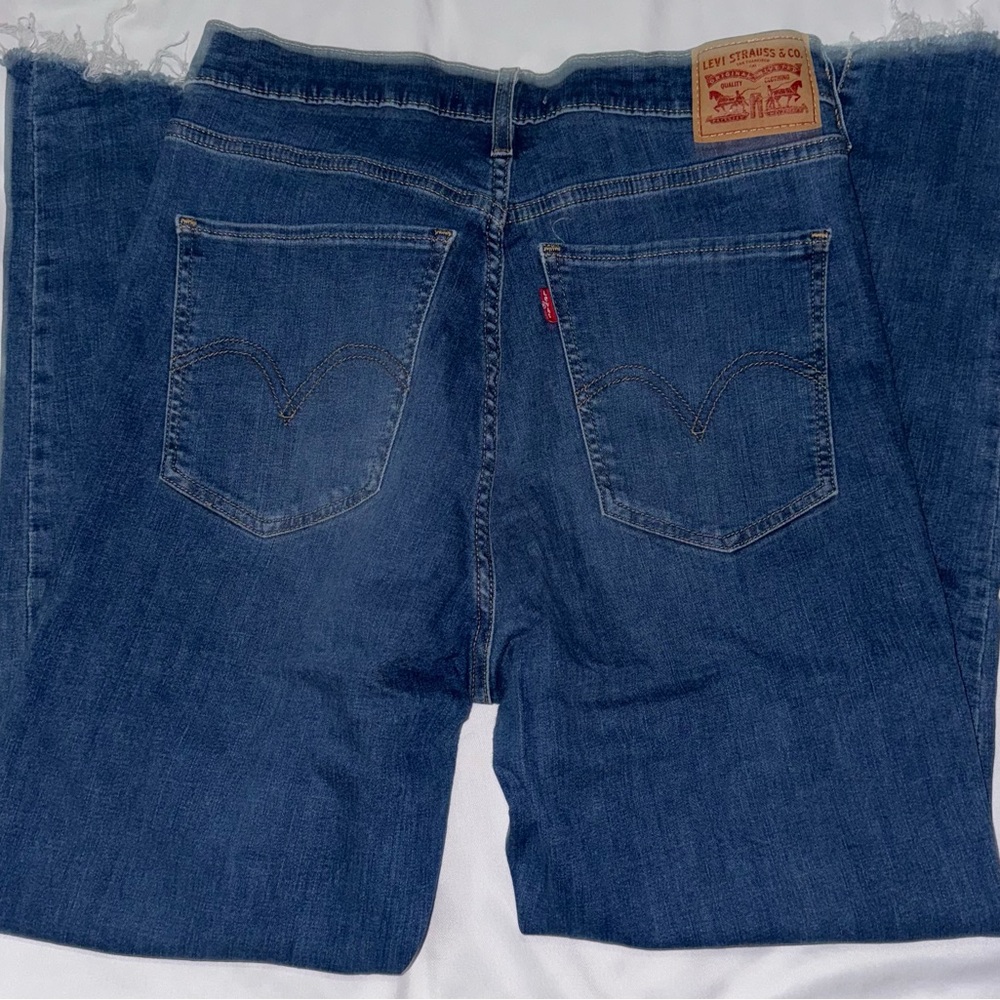 Levi's Women's Classic Straight Leg Jeans - Dark Blue